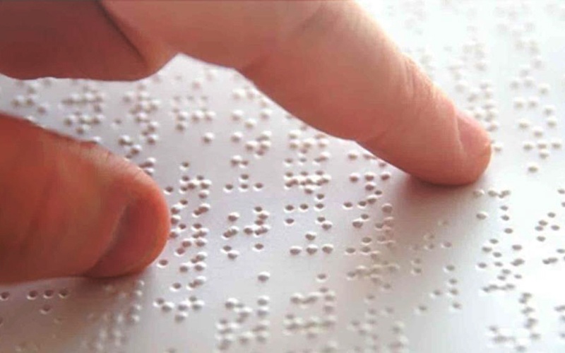 Jornada de lectura en Braille