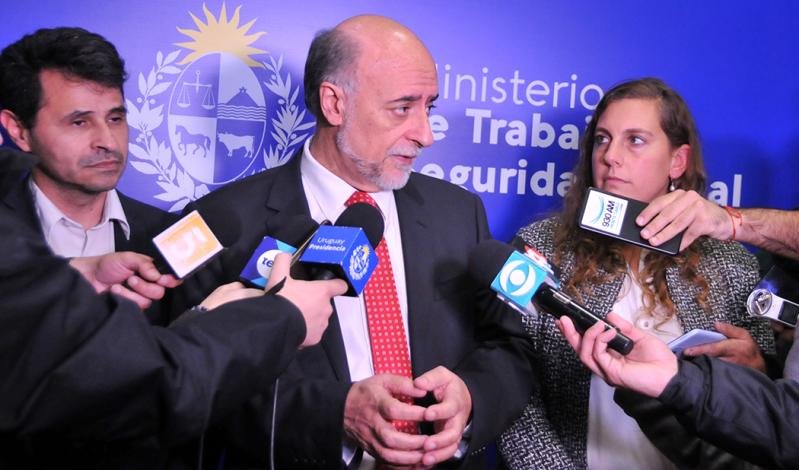 Mieres afirmó que la situación laboral de Uruguay es la mejor desde 2017