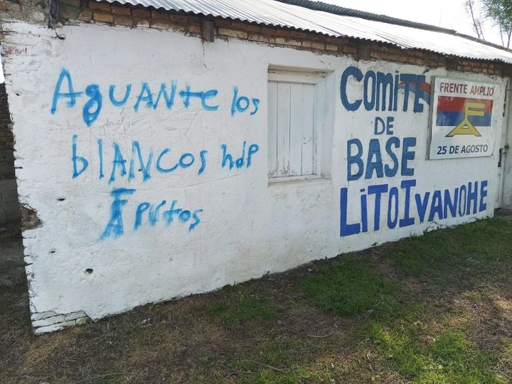 Comité de Base «Lito Ivanohe» en 25 de Agosto fue objeto de pintas ofensivas