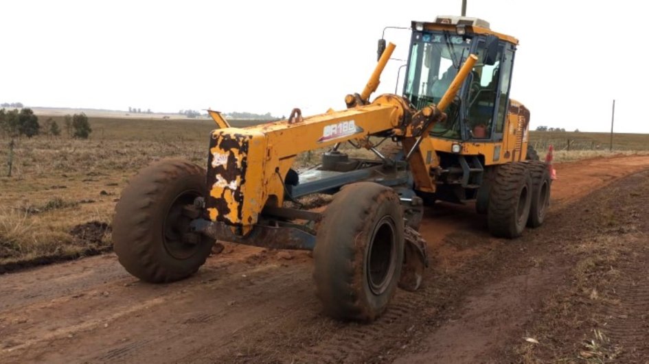 Intendente declara emergencia en caminería rural del norte del departamento