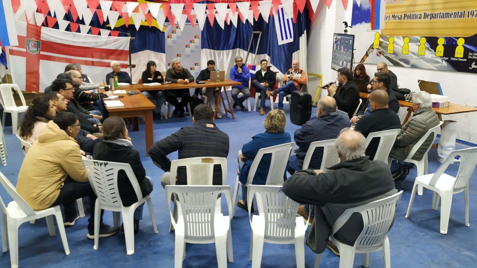 Encuentro que buscó avanzar en acuerdos estratégicos para el desarrollo y la gestión del gobierno departamental