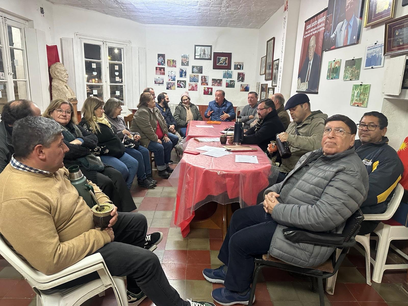 La Lista 22 del Partido Colorado se opone a la “Coalición Republicana” y defiende la identidad batllista