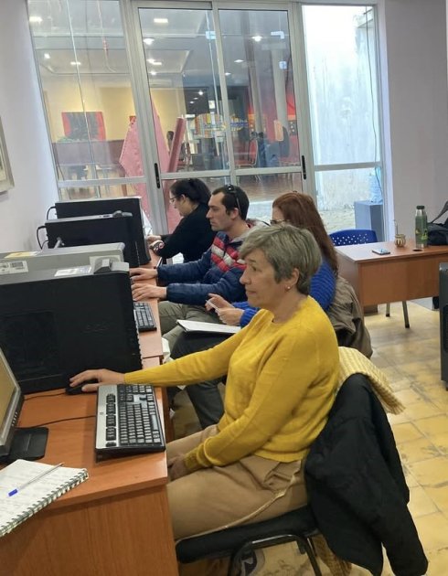 Inician talleres gratuitos de informática en los Espacios de Inclusión Digital de Florida