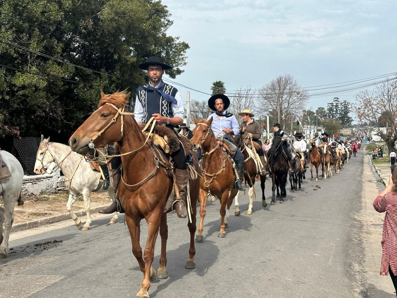 Más de 1200 jinetes con sus caballos desfilaron por toda Florida