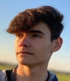 Escritores Floridenses: Lucas Martínez- «Cuerdas al aire»