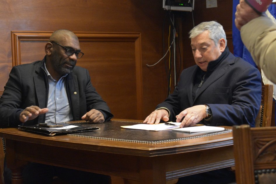 El intendente Enciso recibió al ministro de Ambiente Edgardo Ortuño en Florida