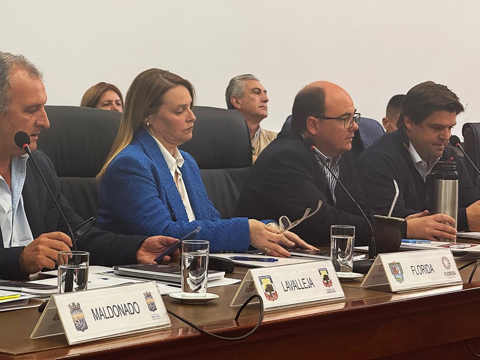 La oportunidad reunió a jefes departamentales de todo el país con una amplia agenda institucional y académica