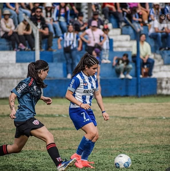 EL DOMINGO A LA HORA 16.30 SE JUEGA LA FINAL ENTRE LITORAL y ARACHANAS DE LA 23 COPA NACIONAL DE CLUBES de FÚTBOL FEMENINO.