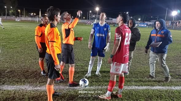 DIVISIONAL A:NACIONAL DERROTÓ A ESPAÑA 2-1 Y LIDERA LA SERIE A CON ATLETICO