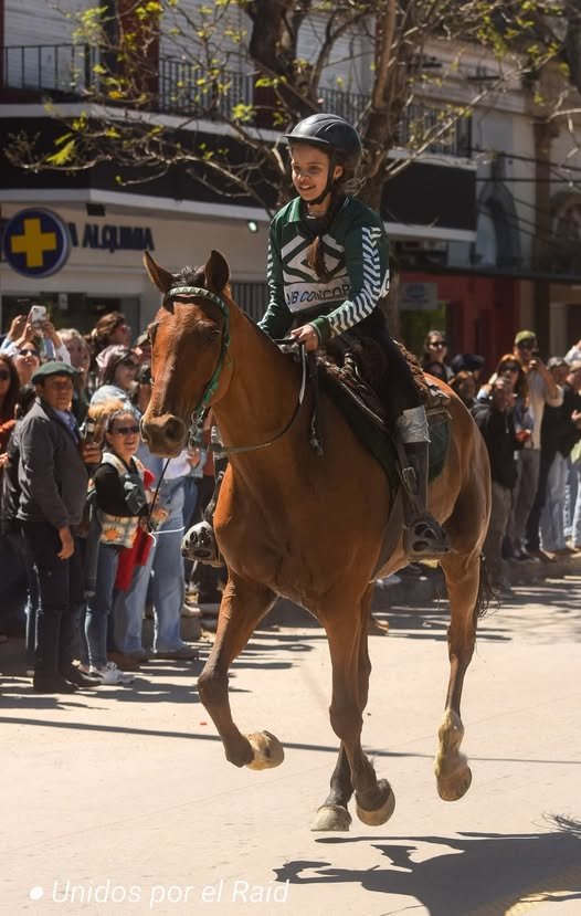 EL ZAINO ABUELO PEDRO VOLVIÓ A GANAR AHORA EL BATALLA DE SARANDÍ