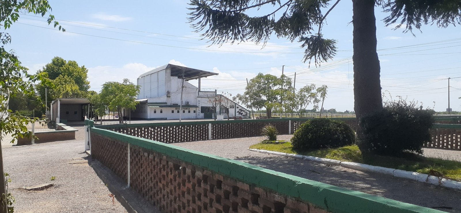 EN RECORRIDA POR EL HIPODROMO, MEJORAS EN LA VILLA HIPICA…